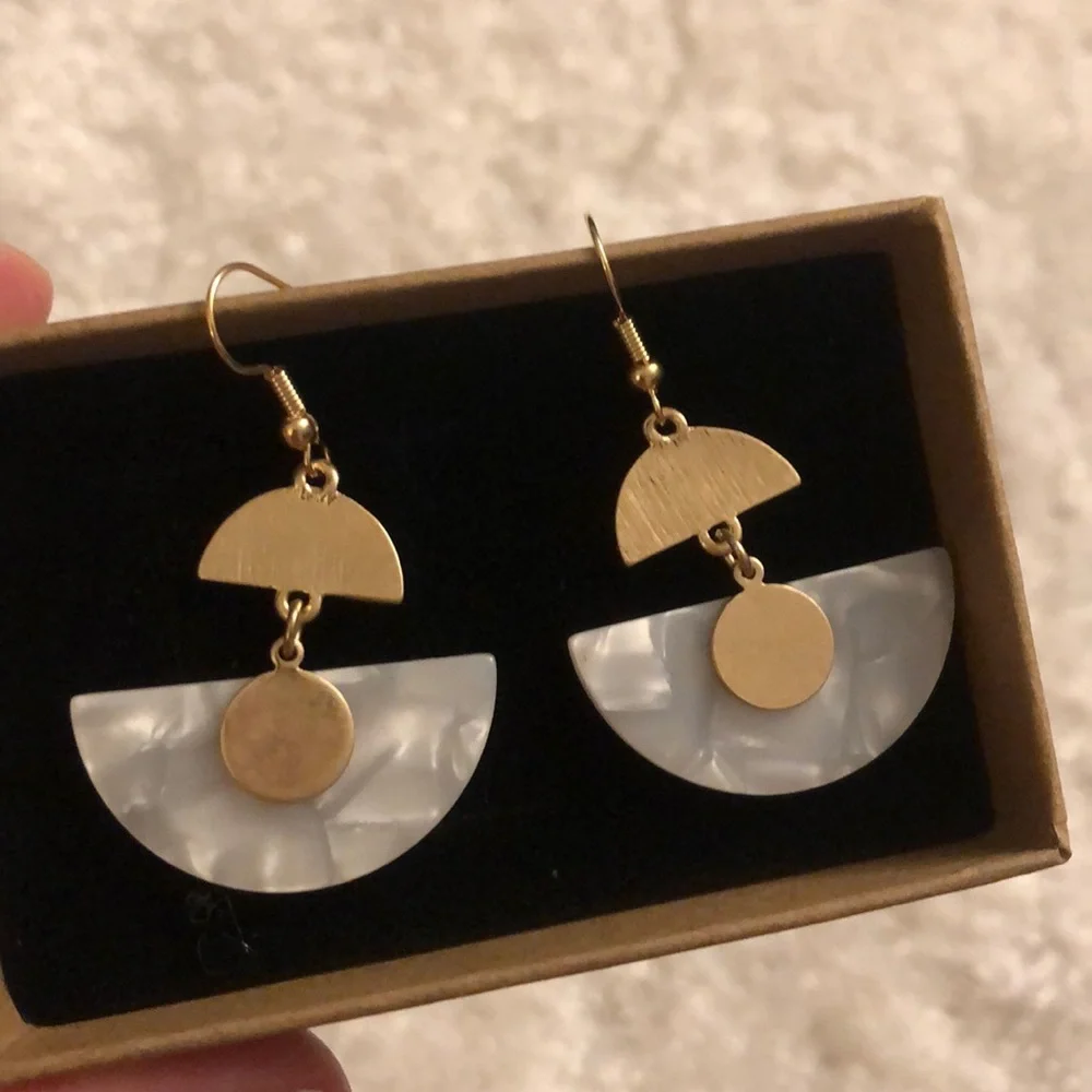 3/$15 - Geometric Dangle Earrings - Picture 3 of 3